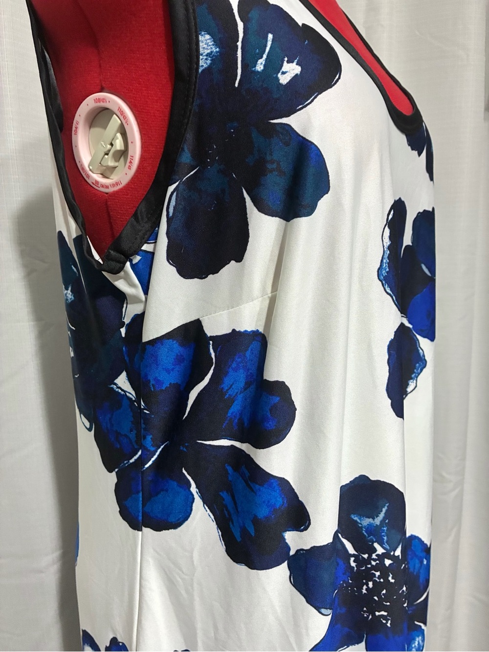 Avenue Sleeveless Dress Floral NWT Sz 18/20